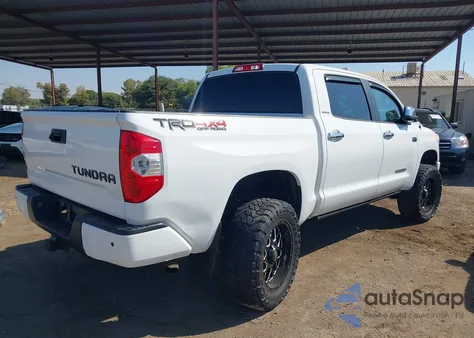 2016 Toyota Tundra Limited 5.7L V8 из США, поврежденный, VIN 5TFHY5F17GX575870
